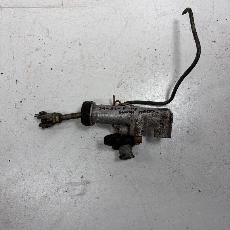 79-82 Honda Prelude MT 5 Speed Clutch Master Cylinder 46920-692-003 OEM