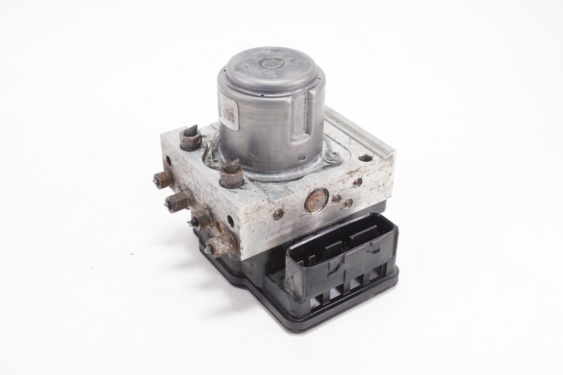 HONDA CIVIC SEDAN ABS Pump Module VSA Modulator Valve TR7A3 OEM 2015