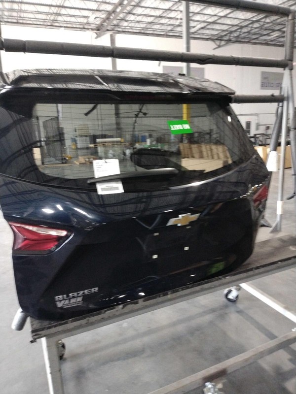 Used Deck Lid fits: 2021 Chevrolet Blazer rear camera w/full video display opt D
