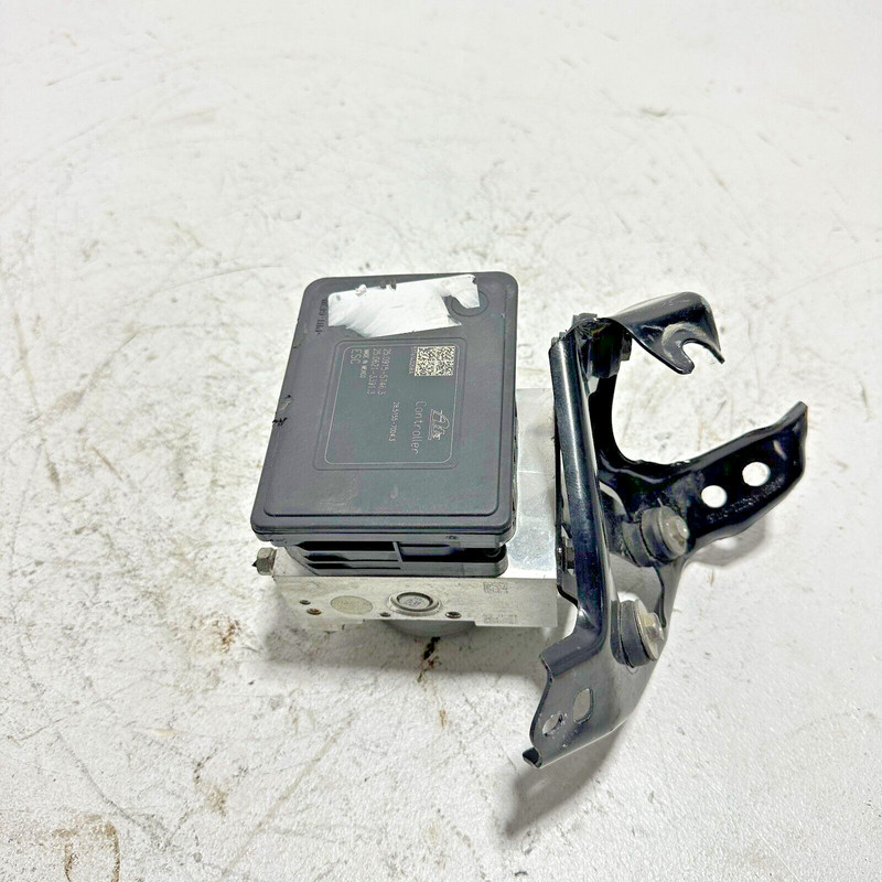 ABS Anti Lock Brake Pump Module Unit W/ Bracket Honda Pilot 2017 OEM