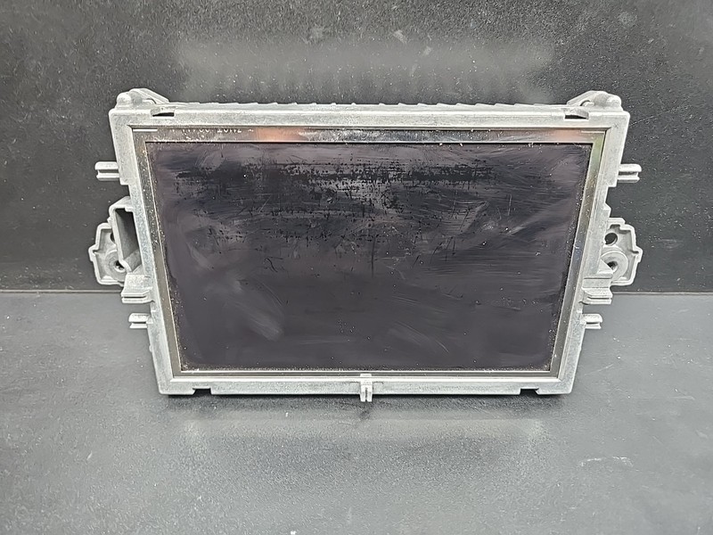 10-13 Mercedes W207 E350 E550 E63 Dash Navigation Display Screen Monitor Unit