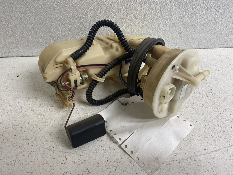 2001-2003 Honda Civic 1.7 SOHC Fuel Pump w Sending Unit & Bracket Oem