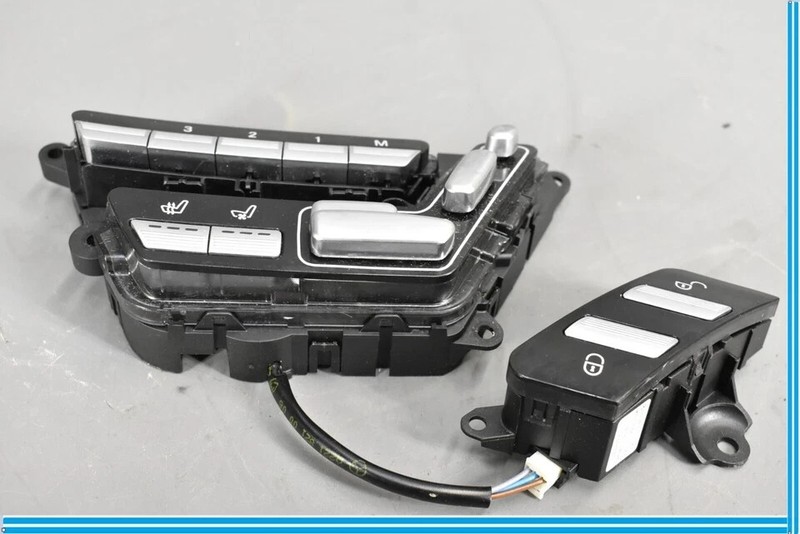 07-14 Mercedes W221 S400 S550 CL550 Front Right Side Seat Control Switch OEM