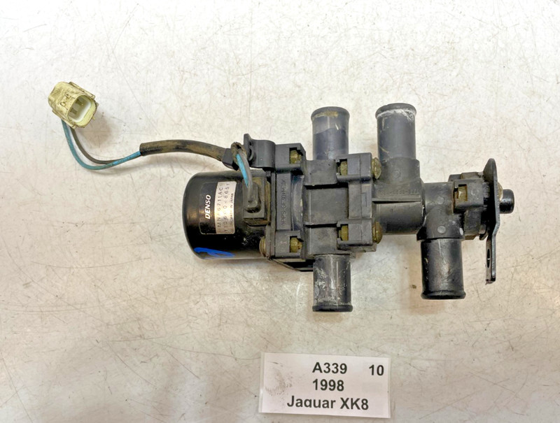 ✅ 1997-2006 OEM Jaguar XK8 XKR AC Heater Water Control Valve