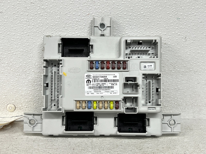 ⭐2017-2019 ALFA ROMEO GIULIA QUADRIFOGLIO POWER BODY FUSEBOX MODULE OEM LOT2716