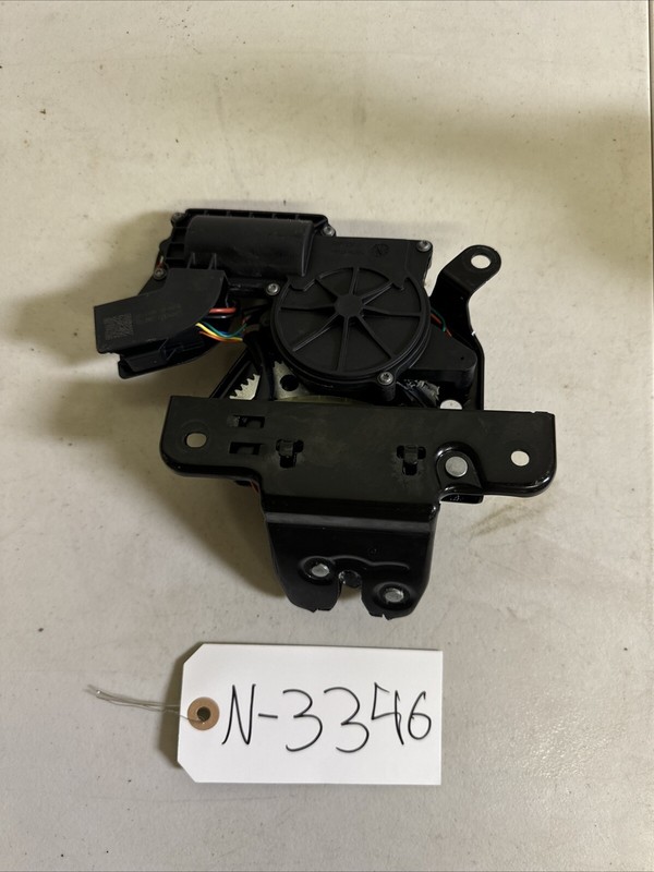 20-21 Tesla Model Y Rear Liftgate Lock Latch Hatch Actuator 1500604 3346 B117