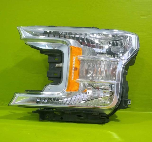18 19 20 F150 DRIVER LEFT HALOGEN HEADLIGHT LAMP OEM 3680-39