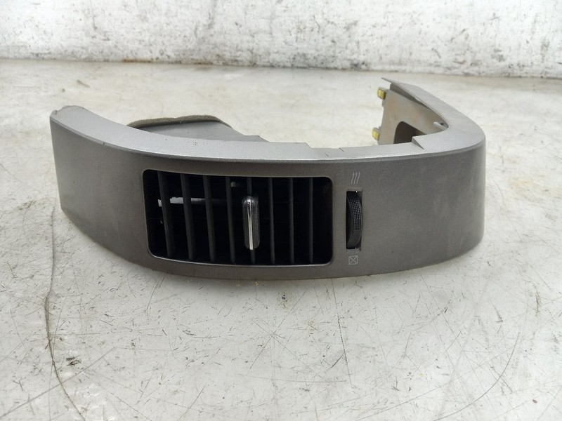 08 TOYOTA PRIUS PASSENGER RIGHT INNER DASH VENT