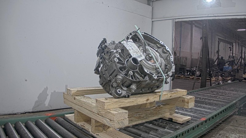 2019 Jeep Cherokee Automatic Transmission Assembly 137K Miles OEM Silver