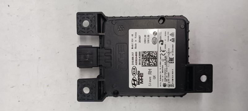 20-'22 HYUNDAI VENUE passenger side radar unit blind spot alert OEM