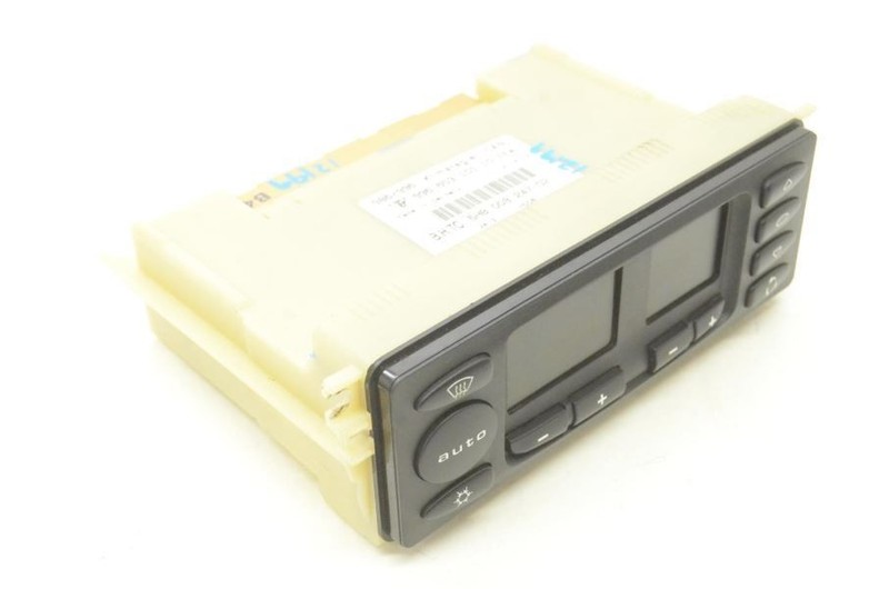 2003-2005 Porsche Boxster 996 2.7L Heat and Ac Temperature Control 99665310110