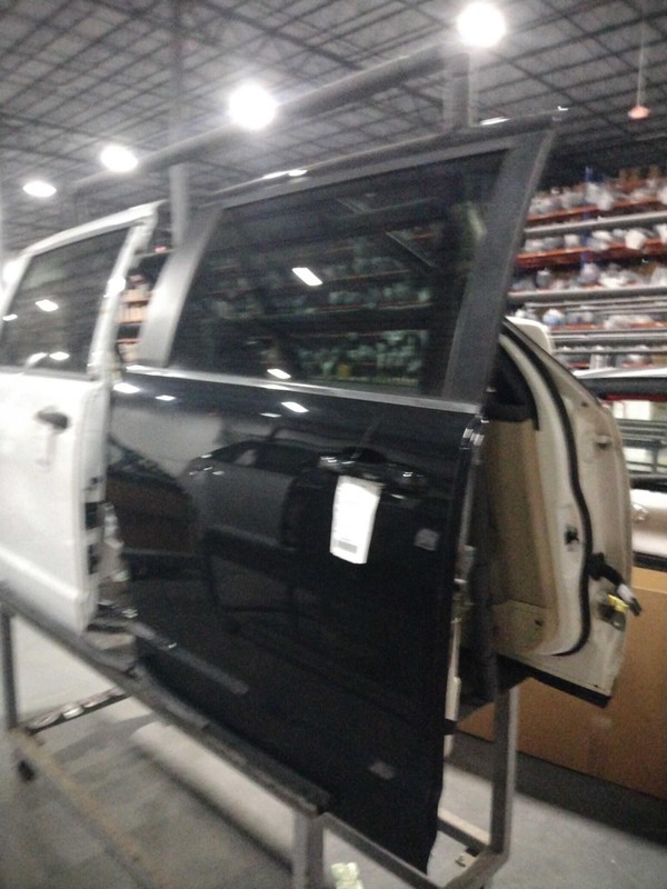 2019 Dodge Caravan Rear Right Door Black 719591 Used 137K Miles