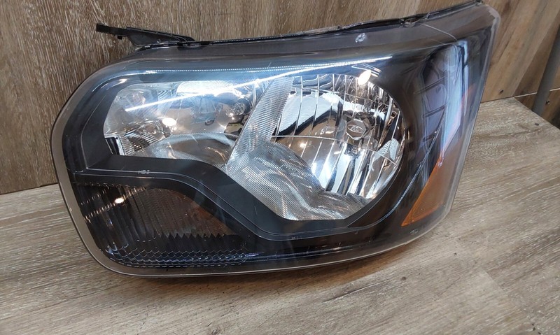 2016-2019 FORD TRANSIT LH HEADLIGHT PASSENGER HALOGEN ASSY OEM CK41-13W030-AM