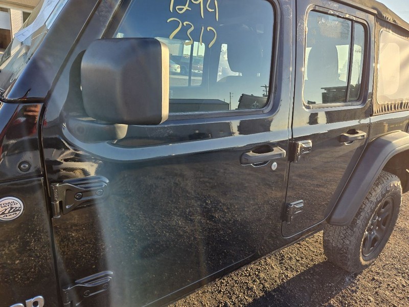 Driver Front Door Full Door Manual Window Fits 18-24 WRANGLER 3572001