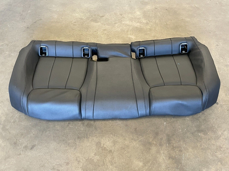 19 20 21 22 Mercedes A220 Rear Lower Bottom Seat Cushion Black 1416 OEM