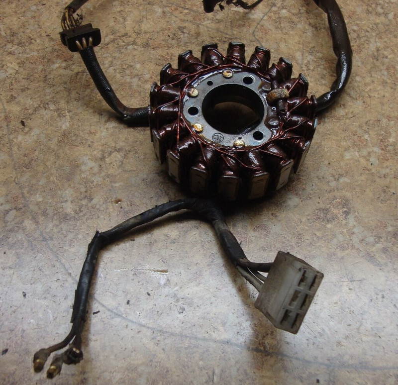 1981 Kawasaki KZ750 KZ 750 H KZ750H Engine Motor Stator Coil Generator Magneto