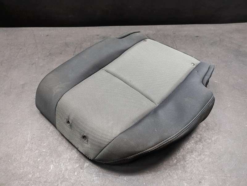 2nd Row Rear Right Seat Upper Cushion 2017 Nissan Pathfinder 88620-9PF0A 16 2018