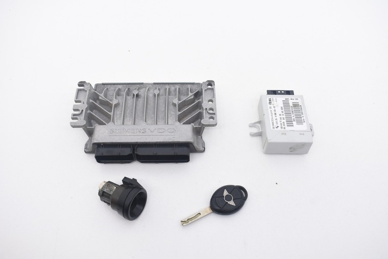 2006 Mini Cooper S R52 Convertible Automatic DME ECU Ignition Key Set OEM KW87
