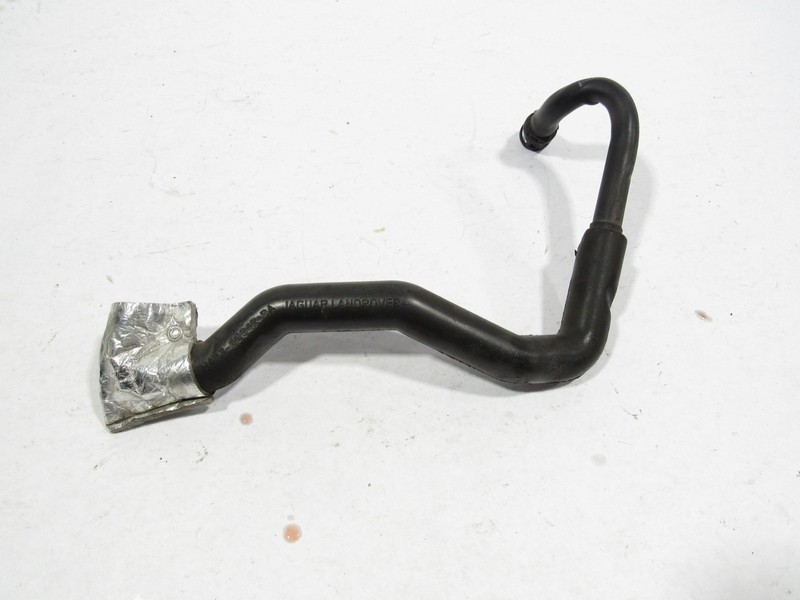 15-19 Land Rover Discovery Sport 2018 2.0L Engine Coolant Hose Pipe Tube ;