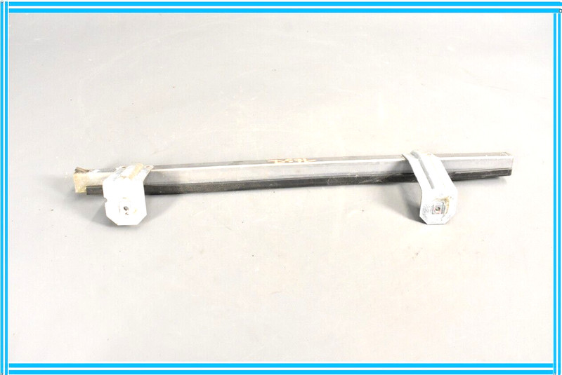 2003-2009 HUMMER H2 FRONT LEFT DRIVER DOOR WINDOW GLASS GUIDE CHANNEL SEAL OEM