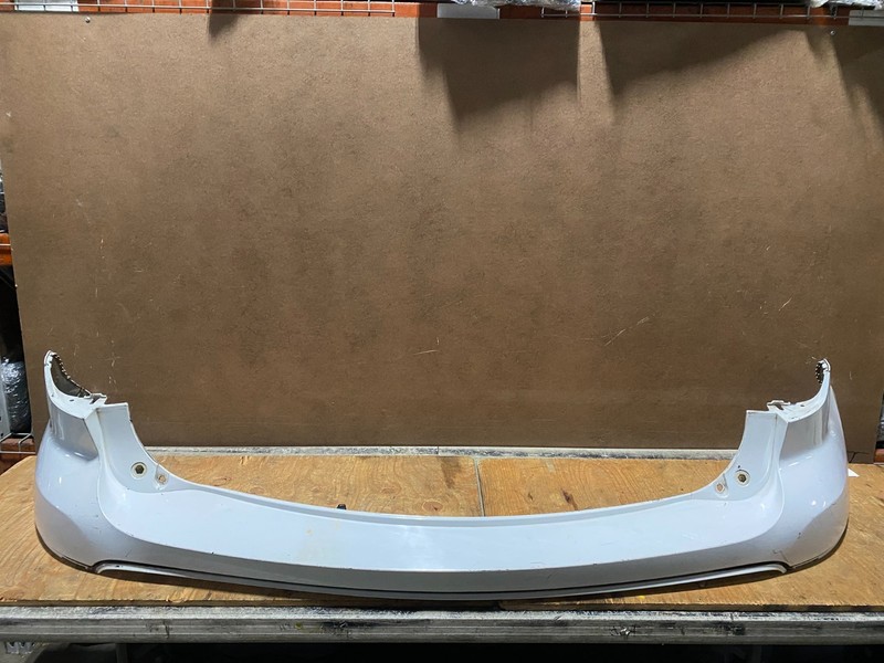 2011 to 2015 Ford Explorer Rear Upper Bumper Cover T6675 PS