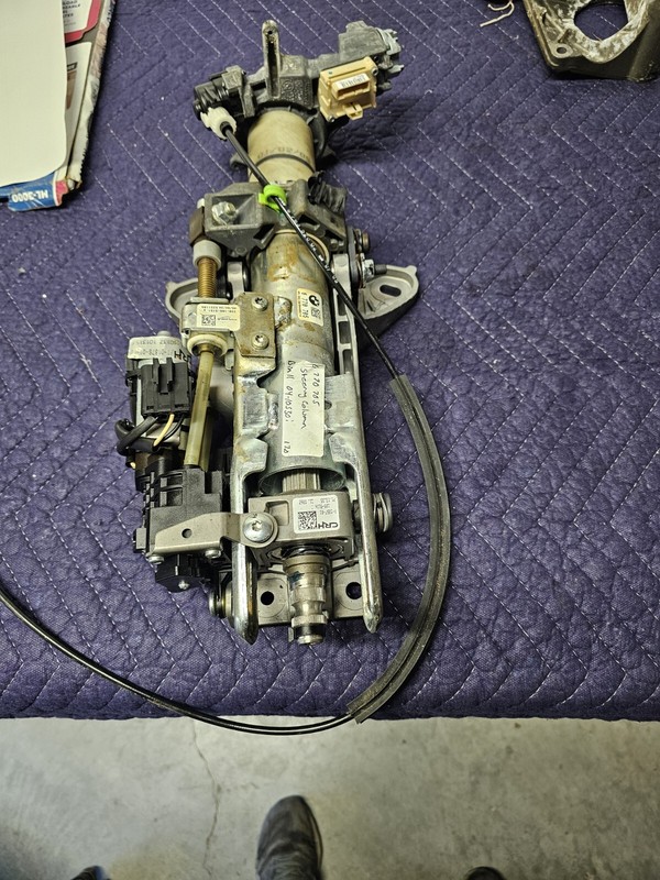 π₯06-10 BMW E60 E63 E64 STEERING COLUMN ASSEMBLYOEM