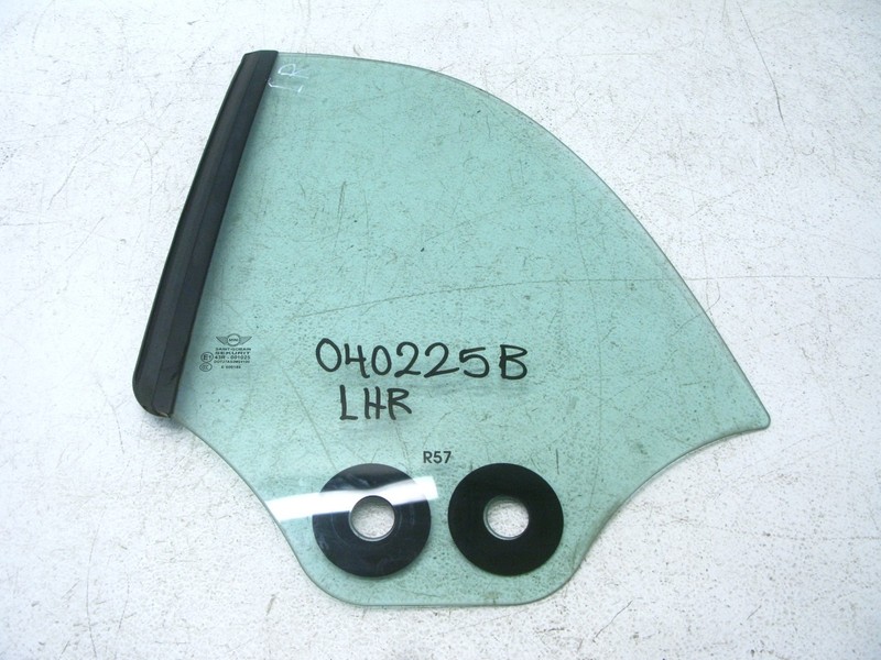 09-15 MINI COOPER S R57 CONVERTIBLE QUARTER GLASS WINDOW LEFT REAR OEM 040225B