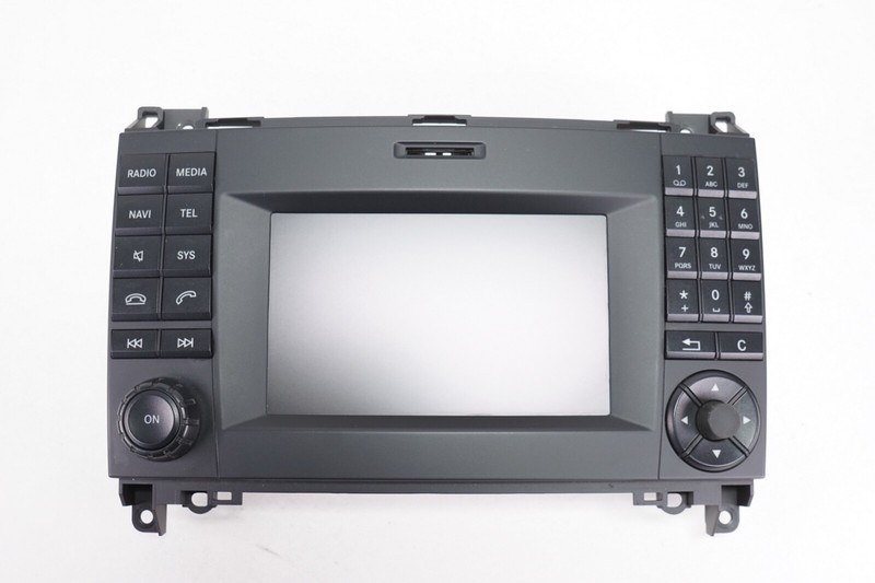 MERCEDES METRIS Navigation Multimedia Display Screen OEM 2016 - 2019