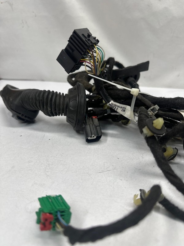 Chevrolet Traverse door wire harness 2019 front left driver side OEM 812808417