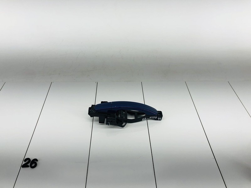 13-19 FORD ESCAPE FRONT RIGHT PASSENGER SIDE EXTERIOR DOOR HANDLE DEEP BLUE OEM