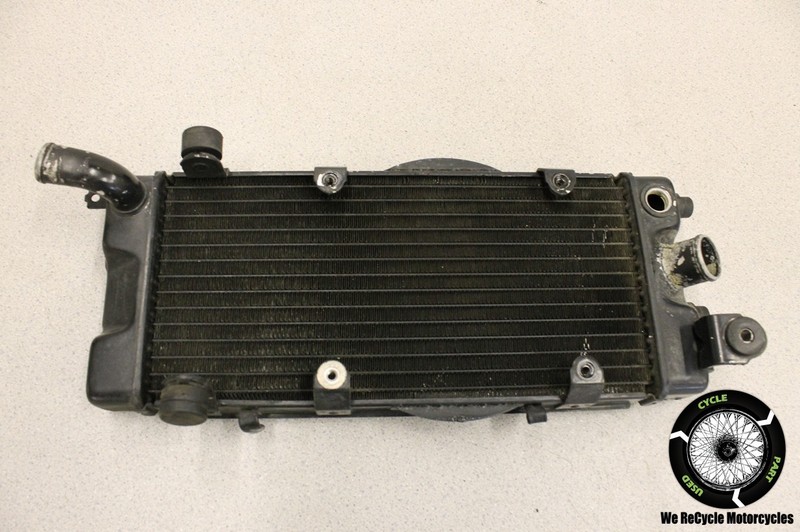 88 HONDA VT 600 C SHADOW WATER ENGINE COOLANT RADIATOR OEM VT600