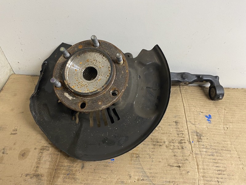 Bad Backing Plate 2005-2022 Toyota Tacoma 4x4 Left Driver Spindle Knuckle Oem
