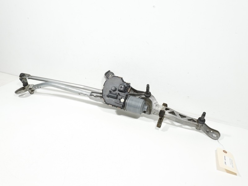 12-18 Mercedes CLS550 CLS63 AMG W218 Front Windshield Linkage Wiper W/ Motor OEM