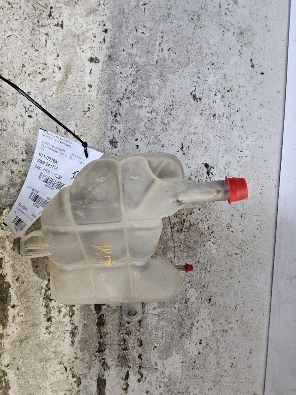 Coolant Reservoir VIN 3 8th Digit Hybrid Engine Fits 10-12 FUSION 3393608