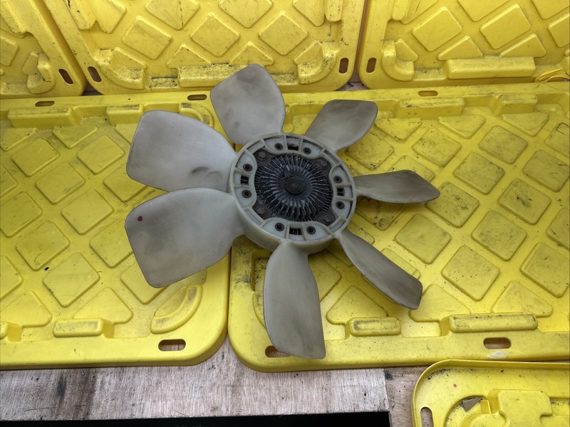 Radiator Cooling Fan 4Runner 1996 2002 Toyota 3.4L Engine Motor Blade Clutch OEM