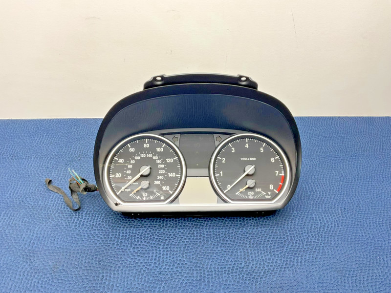 08–13 BMW E82 E88 Speedometer Odometer Instrument Gauge Cluster Speedo MPH OEM