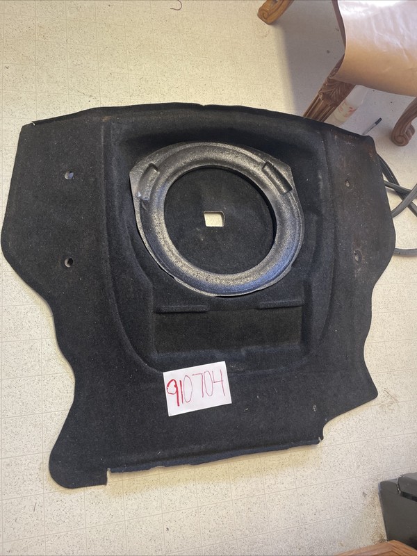 2006-2011 CADILLAC DTS TRUNK CARPETSINTERIOR REAR GREYUSED OEM