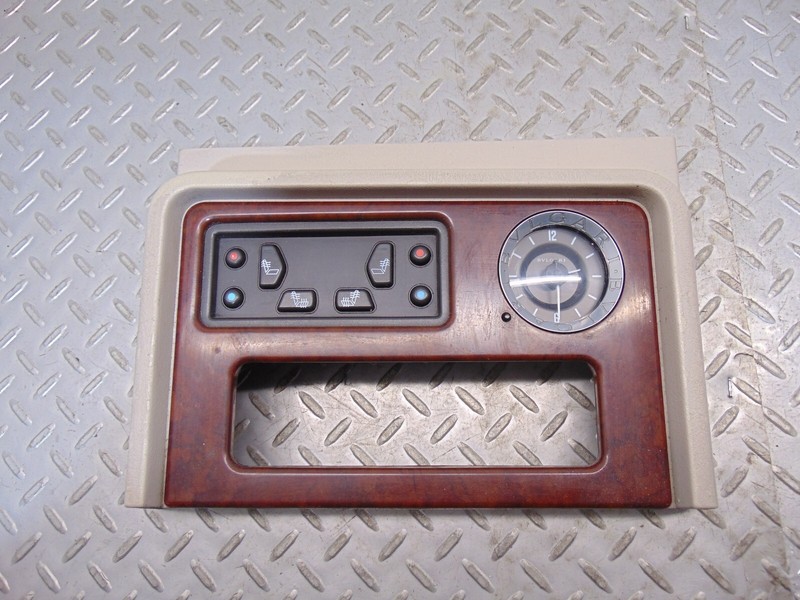 02-06 Cadillac Escalade Platinum Front Console Mounted Seat Controls W/Bezel