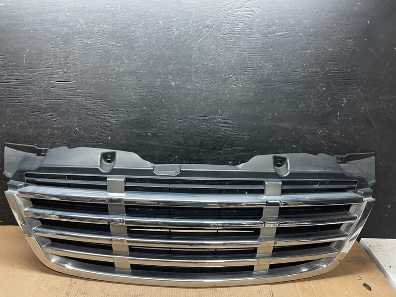 2009 to 2011 Freightliner Sprinter Front Upper Chrome Grill Grille T0452 DG