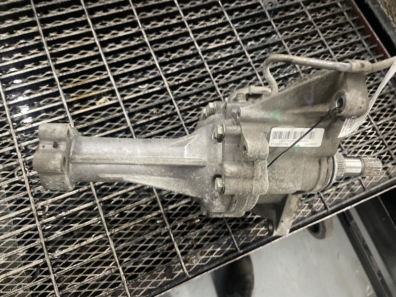 12-'13 CADILLAC SRX Transfer Case 94k miles OEM 6 Month Warranty!