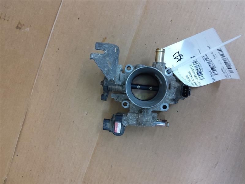 Throttle Body Throttle Valve Assembly Excluding GT AWD Fits 03-06 VIBE 267143