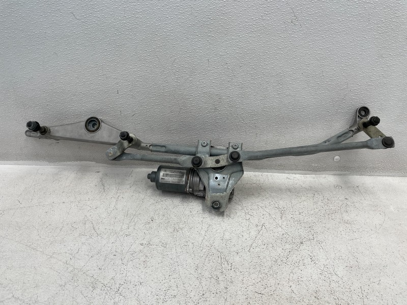 2013-2016 Mercedes SL550 SL400 R231 Windshield Wiper Linkage W/Motor 1587 OEM