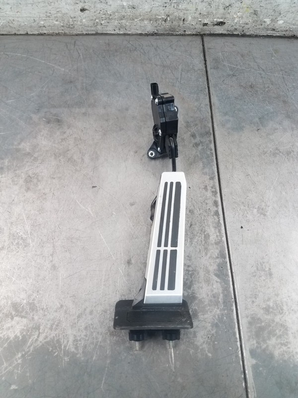 2017 Lexus RC-F RC F Accelerator Throttle Pedal #6056 A1