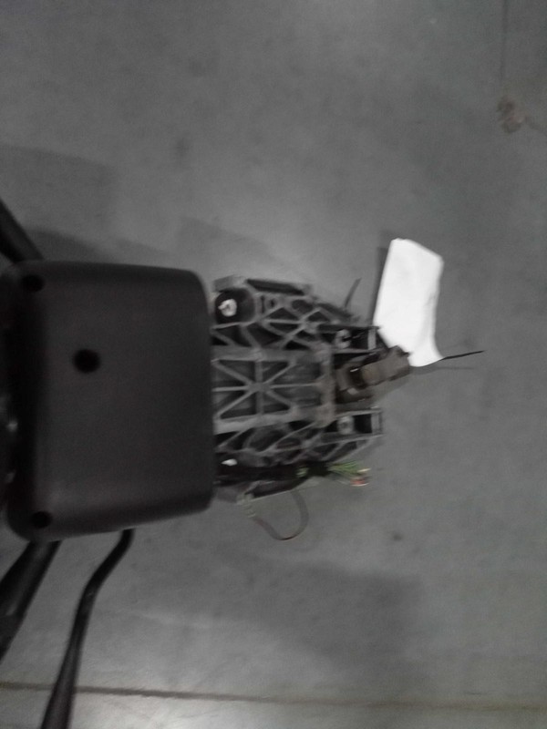 2006 Chrysler Pacifica Steering Column OEM Blue 144K Miles - SUV Parts