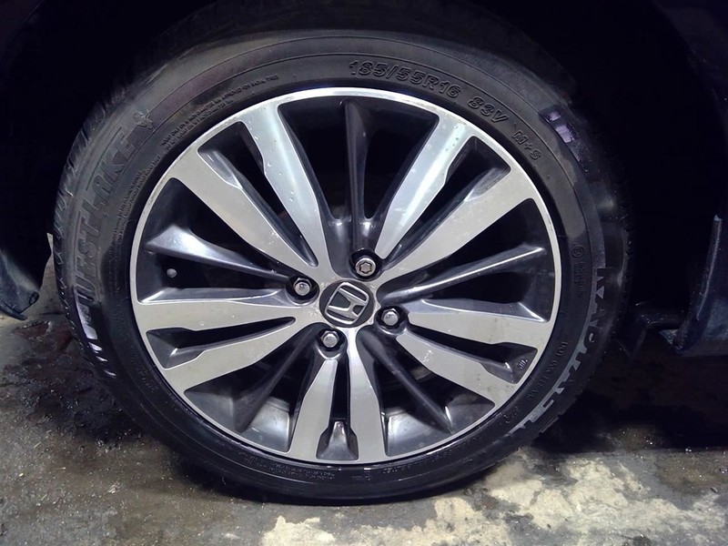 Rim Wheel 16x6 Alloy 15 Spoke Factory Installed Gray Fits 15-18 FIT 1756508