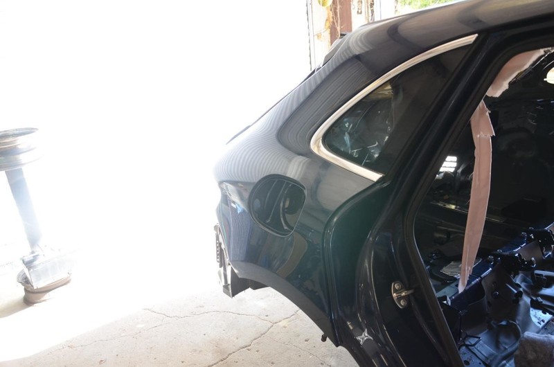 15-24 Porsche Macan 3.0L Passenger Right Rear Quarter Panel Assembly