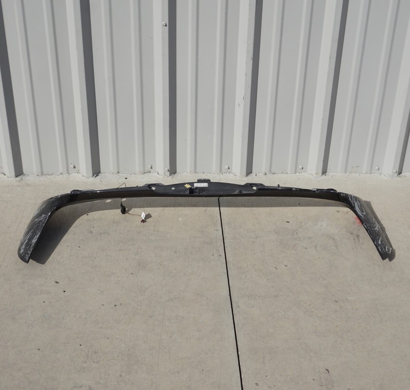 2018 - 2023 BMW X2 F39 REAR LIFTGATE UPPER SPOILER DEFLECTOR MOLDING PANEL OEM
