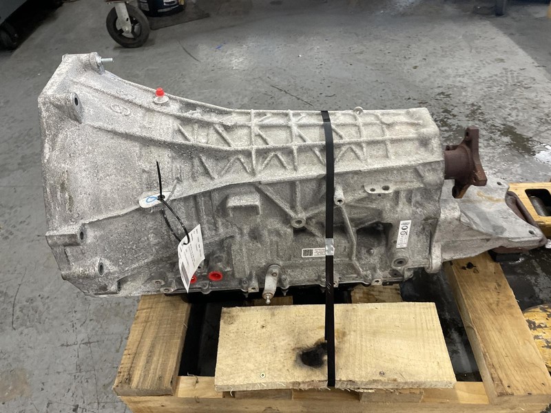 23-'24 FORD F250SD Auto Transmission 4x2 6.8L 804 miles 6 Month Wnty!