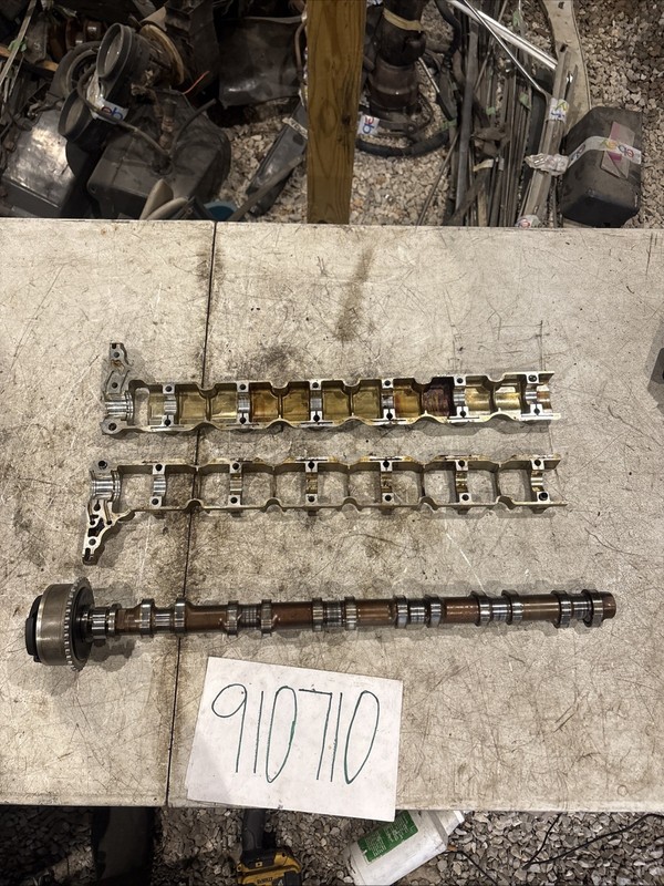2006-2013 BMW 525i N52 N51 6-Cyl Exhaust Camshaft with Bearing Shelf Tray OEM
