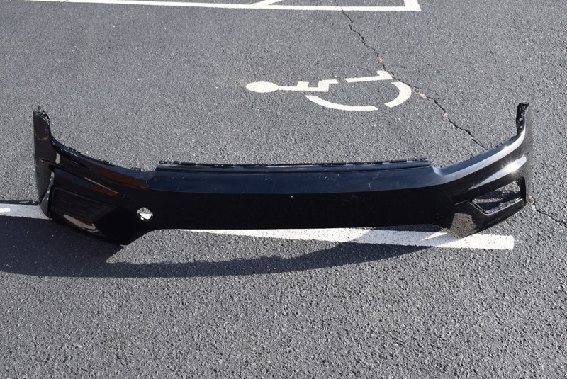 2017 2018 VOLKSWAGEN TIGUAN FRONT BUMPER FACTORY OEM